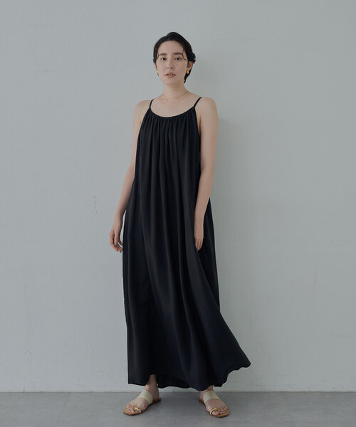 Drawing Numbers(ドローイング ナンバーズ)の「【Drawing Numbers】キャミマキシドレス(ワンピース・レディース・グレイッシュベージュ/ブラック・38)」の2枚目の写真