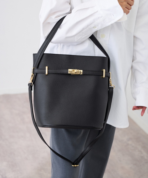 FRAMeWORK(フレームワーク)の「AULENTTI/オウレンティワンハンドル金具付きbasketバック(ハンドバッグ・レディース・ブラウン/ブラック・FREE)」の6枚目の写真