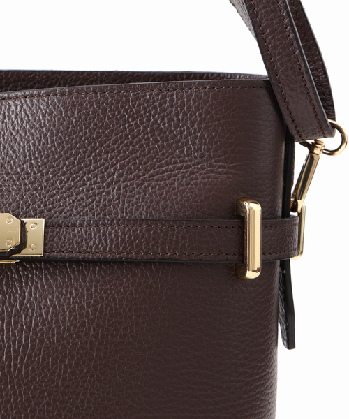 AULENTTI/オウレンティワンハンドル金具付きbasketバック　ブラウン AULENTTI/オウレンティワンハンドル金具付きbasketバック