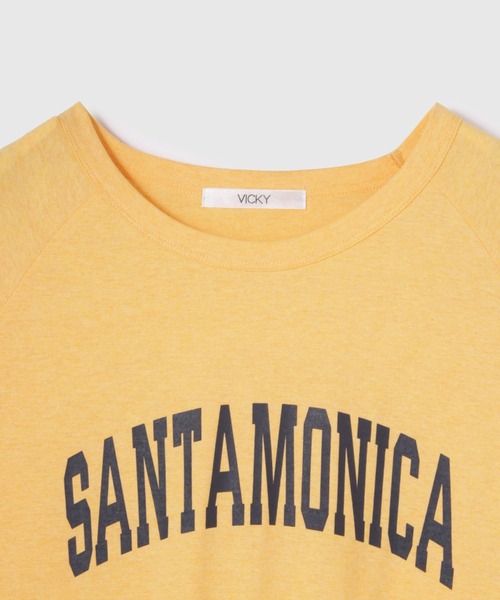 VICKY（ビッキー）の「リサイクルポリエステルロゴTシャツ≪手洗い可能≫（Tシャツ/カットソー・レディース・オフホワイト/ブラック/イエロー・M）」の15枚目の写真