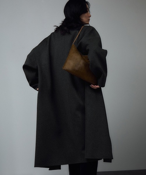 アダムエロペ  チェスターコート　黒 シャルムリバーロングコート（チェスターコート）｜SALON adam