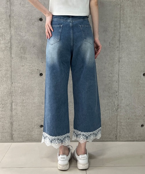 monepine レースドッキングデザインデニムパンツ　かきぶちももの セール】裾レースクロップド丈デニムパンツ（デニムパンツ