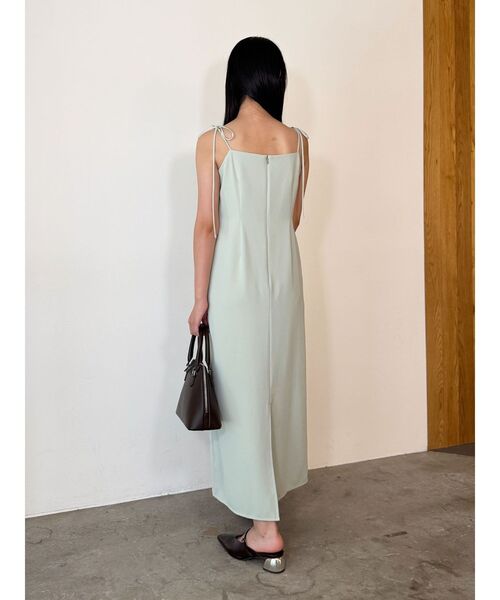 LAGUNAMOON（ラグナムーン）の「ドロップディティールサテンキャミワンピース（ワンピース・レディース・ミント/ベージュ/ブラック・SMALL/MEDIUM）」の21枚目の写真