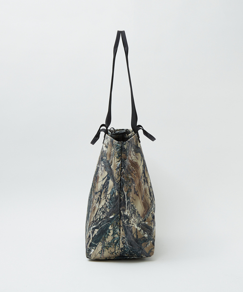 WILDERNESS EXPERIENCE(ウィルダネスエクスペリエンス)の「【WILDERNESS EXPERIENCE/ウィルダネスエクスペリエンス】Real Tree Camo/リアルツリーカモユーティリティートート/大容量22L(トートバッグ・メンズ・ブラウン系その他/パープル系その他/ピンク系その他/オレンジ系その他/カーキ・フリー)」の8枚目の写真