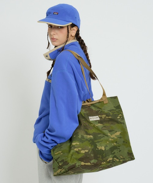 WILDERNESS EXPERIENCE(ウィルダネスエクスペリエンス)の「【WILDERNESS EXPERIENCE/ウィルダネスエクスペリエンス】Real Tree Camo/リアルツリーカモユーティリティートート/大容量22L(トートバッグ・メンズ・ブラウン系その他/パープル系その他/ピンク系その他/オレンジ系その他/カーキ・フリー)」の3枚目の写真