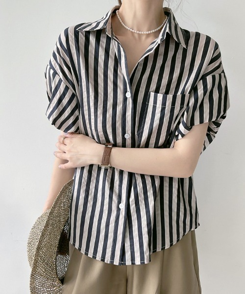ReRe(リリ)の「ストライプ半袖シャツ(シャツ/ブラウス・レディース・ブラック/グリーン・MEDIUM/LARGE/X-LARGE)」の16枚目の写真