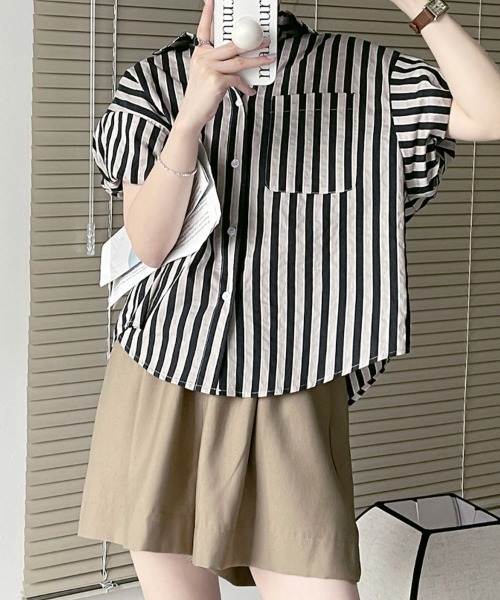 ReRe(リリ)の「ストライプ半袖シャツ(シャツ/ブラウス・レディース・ブラック/グリーン・MEDIUM/LARGE/X-LARGE)」の18枚目の写真