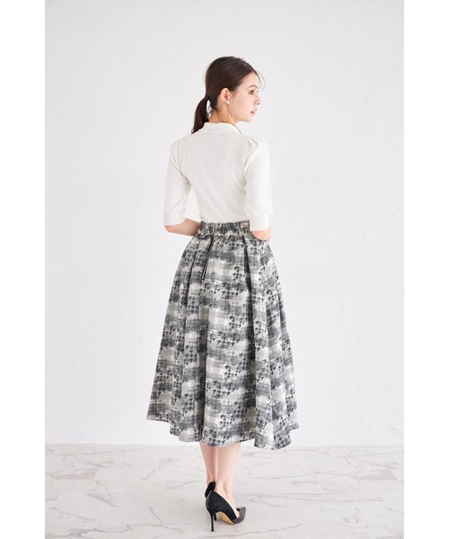 tocco closet(トッコ クローゼット)の「襟&リボン付きレースフリル装飾ニットプルオーバー(ニット/セーター・レディース・ブラック/ピンク/オフホワイト・M)」の5枚目の写真