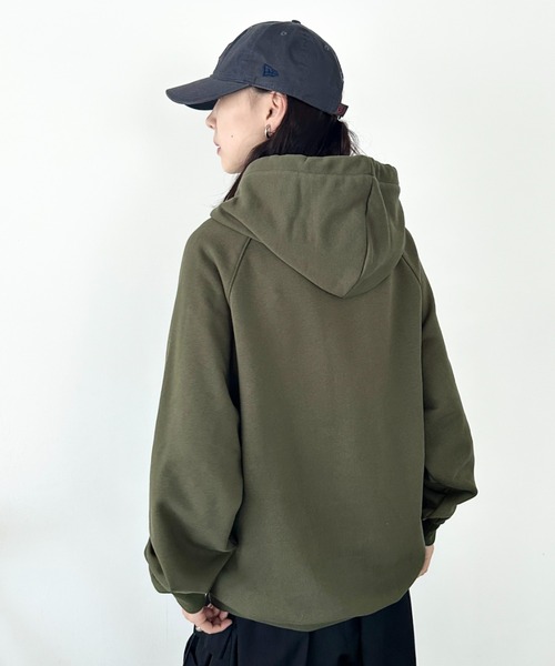 JEEP(ジープ)の「【日本未発売/WEB限定】JEEP(ジープ)/ワンポイント ロゴ刺繍 パーカー フーディ/Raglan Small Hood T-shirt(パーカー・レディース・カーキ/ブラック/レッド/ホワイト/ネイビー・M/S/XL/L)」の11枚目の写真