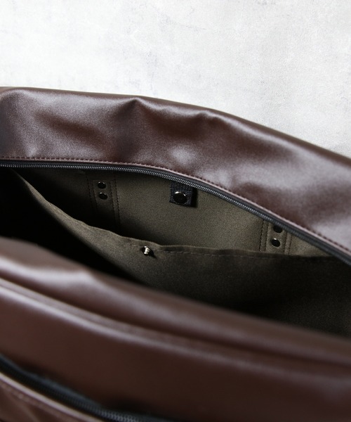 CONVERSE（コンバース）の「CONVERSE SCHOOL BAG（ショルダーバッグ・メンズ・ブラウン/ブラック系その他/ブラック・FREE）」の6枚目の写真