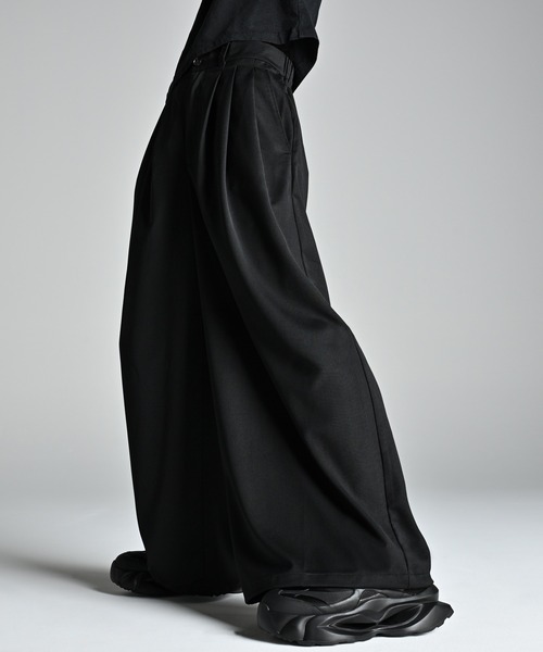 welise（ウェライズ）の「【welise × 犬飼京 -ephemeral- 】BONTAN グレイスフルヘビーTR 2way3タックワイドフレアスラックス（スラックス・メンズ・ブラック・M/S/XS/L）」の5枚目の写真