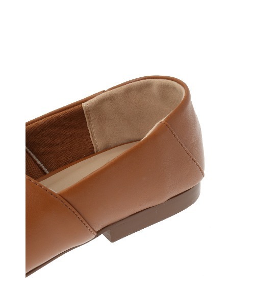 MANOF(マノフ)の「CURVE CUTTING FLAT SHOES(その他シューズ・レディース・キャメル/ダークブラウン・37/36/38)」の13枚目の写真