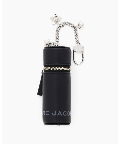 MARC JACOBS(マークジェイコブス)の「THE LIPSTICK CASE CHARM/ザ レザー リップスティック ケース バッグ チャーム(キーケース/キーアクセサリー・レディース・ブラック/ブラック×ゴールド/パープル系その他・ONE SIZE)」の2枚目の写真