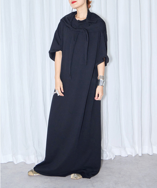 CITYSHOP（シティーショップ）の「SCARF CUT DRESS：ワンピース（ワンピース・レディース・チャコールグレー/ブラック・36/38）」の2枚目の写真