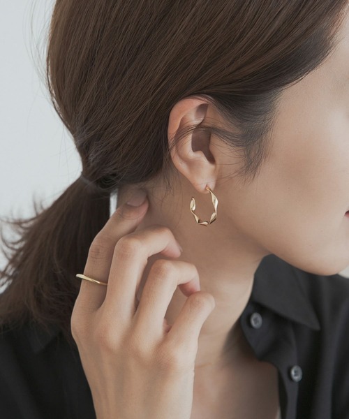 【アーバンリサーチ】フープピアス25mm ツイストフープピアス（ピアス（両耳用））｜URBAN RESEARCH