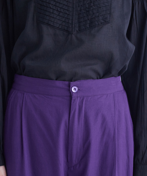 conges payes ADIEU TRISTESSE（コンジェ ペイエ アデュートリステス）の「裾タックイージーパンツ（その他パンツ・レディース・チャコールグレー/パープル・38）」の13枚目の写真