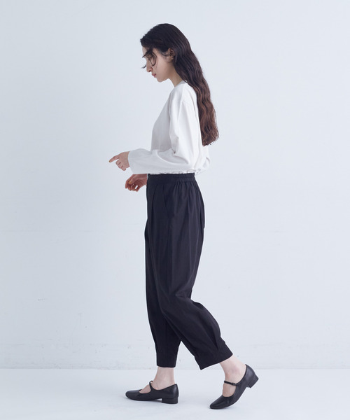 conges payes ADIEU TRISTESSE（コンジェ ペイエ アデュートリステス）の「裾タックイージーパンツ（その他パンツ・レディース・チャコールグレー/パープル・38）」の22枚目の写真