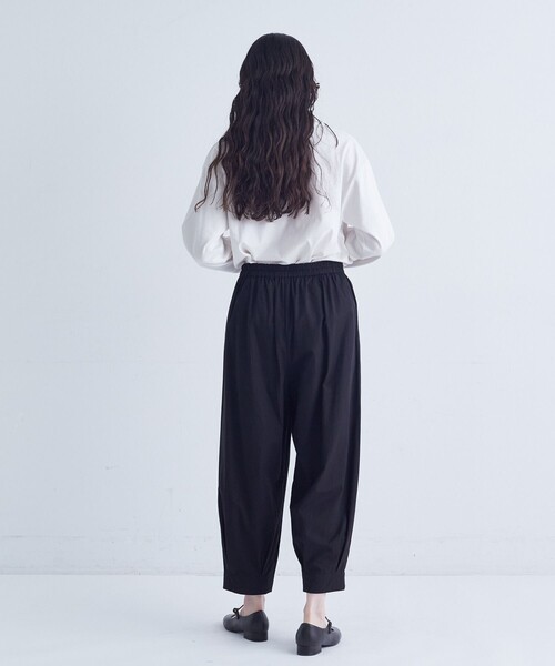conges payes ADIEU TRISTESSE(コンジェ ペイエ アデュートリステス)の「裾タックイージーパンツ(その他パンツ・レディース・チャコールグレー/パープル・38)」の6枚目の写真