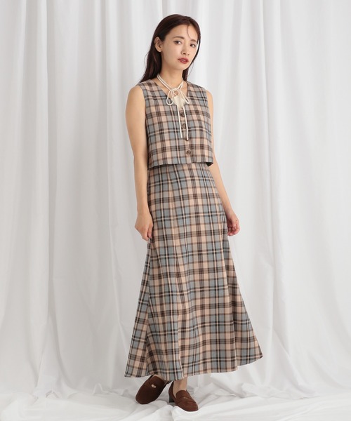mysty woman（ミスティウーマン）の「【WEB限定】チェックベスト&スカートセットアップ　602253（ワンピース・レディース・ネイビー/ベージュ・FREE）」の3枚目の写真
