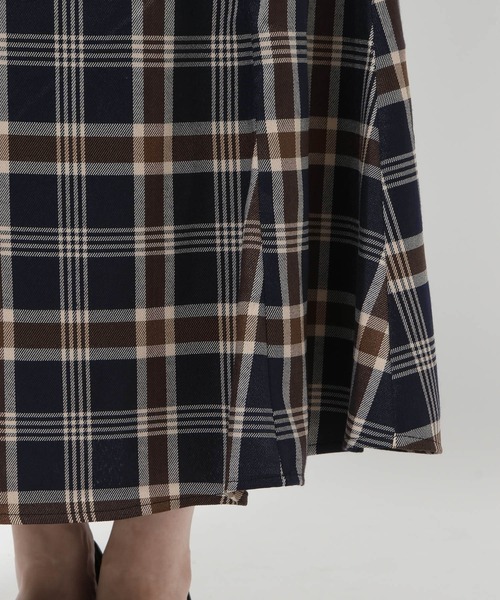 mysty woman（ミスティウーマン）の「【WEB限定】チェックベスト&スカートセットアップ　602253（ワンピース・レディース・ネイビー/ベージュ・FREE）」の18枚目の写真