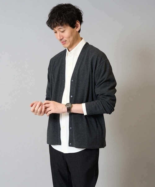 a.v.v(アーヴェヴェ)の「人気No1シャツ【イージーケア/速乾/毛玉になりにくい】ボタンダウンオックスシャツ(シャツ/ブラウス・メンズ・チャコールグレー/ホワイト/ブルー/ライラック・48/46/50/44)」の17枚目の写真