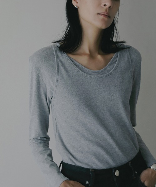 MANOF(マノフ)の「LAYER CUT TOPS(Tシャツ/カットソー・レディース・ホワイト/ブラック/グレー・F)」の1枚目の写真