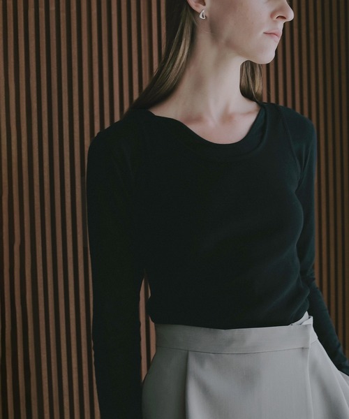 MANOF(マノフ)の「LAYER CUT TOPS(Tシャツ/カットソー・レディース・ホワイト/ブラック/グレー・F)」の3枚目の写真
