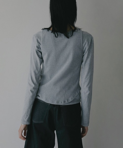 MANOF(マノフ)の「LAYER CUT TOPS(Tシャツ/カットソー・レディース・ホワイト/ブラック/グレー・F)」の5枚目の写真