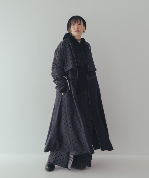 unica(ユニカ)の「フロッキードットzipperジャケットワンピース(ワンピース・レディース・グレー/ブルー/ネイビー・F)」の6枚目の写真