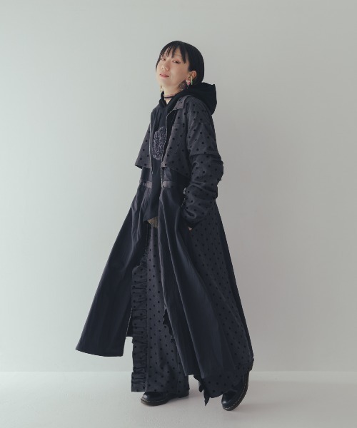 unica(ユニカ)の「フロッキードットzipperジャケットワンピース(ワンピース・レディース・グレー/ブルー/ネイビー・F)」の7枚目の写真