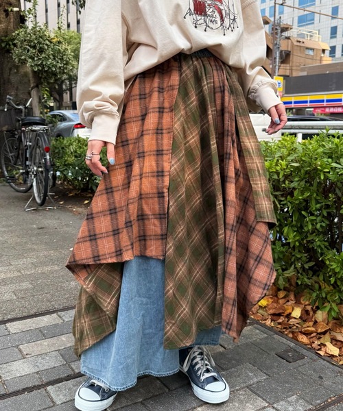 DOUBLE NAME（ダブルネーム）の「ランダムチェックイレヘムスカート（スカート・レディース・グリーン/レッド・FREE）」の5枚目の写真