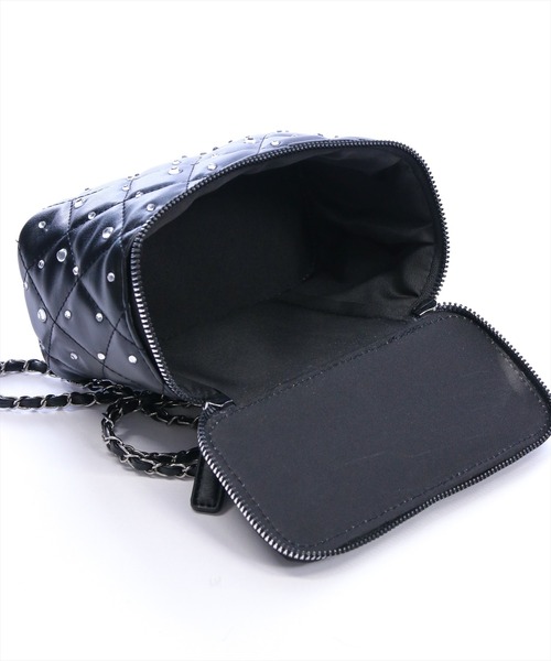 clear（クリア）の「キルティングバニティバッグ[大人 フェミニン 上品]≪再入荷≫（ショルダーバッグ・レディース・レッド/アイボリー/ブラック・F）」の8枚目の写真