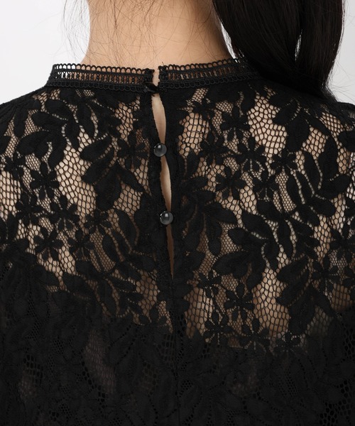 STRAWBERRY-FIELDS（ストロベリーフィールズ）の「コディレース_コードレースブラウス（シャツ/ブラウス・レディース・ベージュ/ブラック・2）」の7枚目の写真