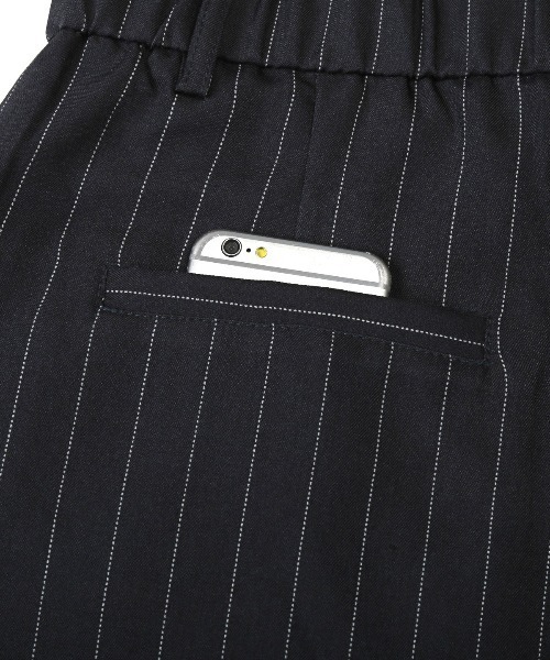 LUXSTYLE(ラグスタイル)の「ストライプ柄バルーンテーパードパンツ(スラックス・メンズ・チャコールグレー/ネイビー・M/L)」の18枚目の写真