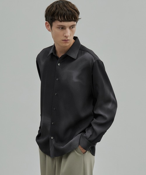 【1/17まで値下げ】美品 UNITED TOKYO 長袖ブラウス　葛飾北斎 セール】COLD DRY GRADATION PLEATS ロングスリーブシャツ（シャツ