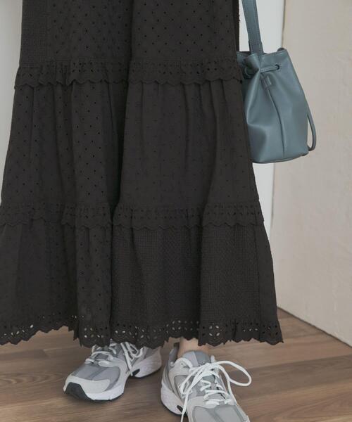 URBAN RESEARCH DOORS（アーバンリサーチドアーズ）の「レースティアードスカート（スカート・レディース・ブラック/オフホワイト・MEDIUM）」の20枚目の写真
