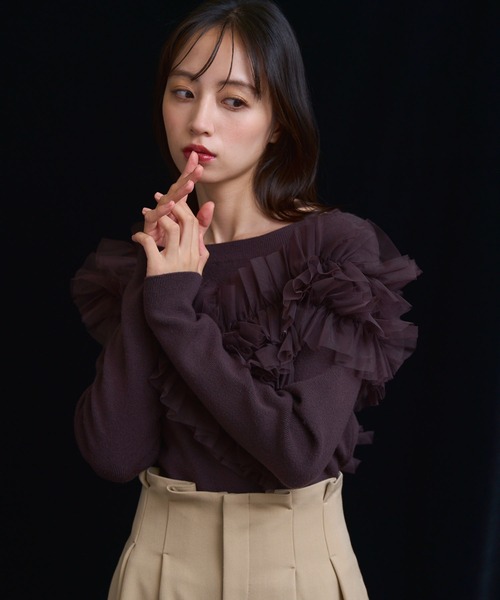 NOELA（ノエラ）の「チュールフリルドッキングニット（ニット/セーター・レディース・ブラウン/ブラック/オフホワイト・フリー）」の5枚目の写真