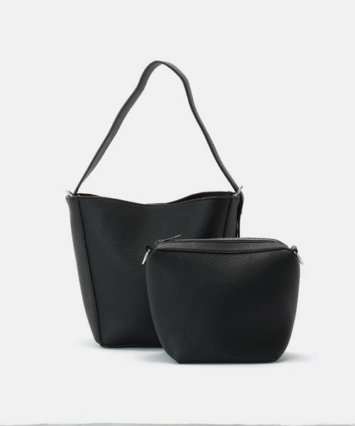 B.C STOCK（ベーセーストック）の「マルチWAYポーチ付きバッグ（ショルダーバッグ・レディース・ブラウン/ブラック/アイボリー・FREE）」の4枚目の写真