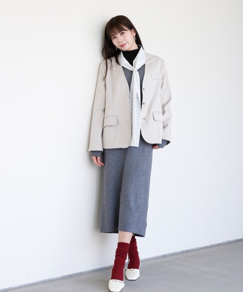 a lot of love(ア ロット オブ ラブ)の「水玉タイアクセント フォーマルジャケット(ノーカラージャケット・レディース・オフホワイト/グレー・FREE)」の7枚目の写真