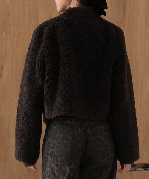 SUWDEE(スーディー)の「wool boa wrap short coat(その他アウター・レディース・アイボリー/チャコールグレー/ブラウン・FREE)」の15枚目の写真