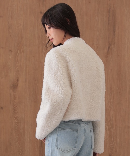 SUWDEE(スーディー)の「wool boa wrap short coat(その他アウター・レディース・アイボリー/チャコールグレー/ブラウン・FREE)」の22枚目の写真