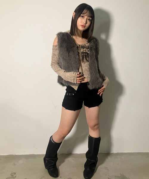 Yttm✳︎着画/専用/取置はNGです A'GEM/9 × .kom 『.KOM/ドットケーオーエム』 Y2K Faux Fur Gilet Top