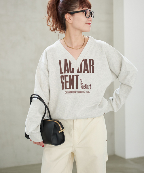 Spick & Span(スピックアンドスパン)の「《追加》La Hutte / ラ ユット 別注Vネックスウェット*(スウェット・レディース・アイボリー/ボルドー/グレー・FREE)」の2枚目の写真