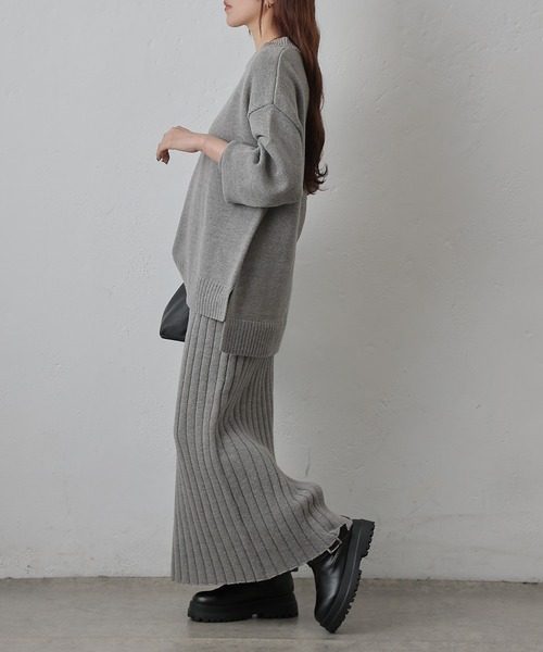 COLONY 2139(コロニートゥーワンスリーナイン)の「ワイドリブIラインニットスカート(スカート・レディース・ブラウン/グレー/チャコールグレー・FREE)」の17枚目の写真