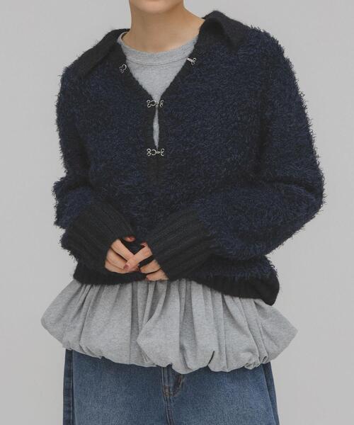 KBF（ケイビーエフ）の「フロントホックベアーニット（ニット/セーター・レディース・オフホワイト/ネイビー/ブラウン・ONE）」の3枚目の写真