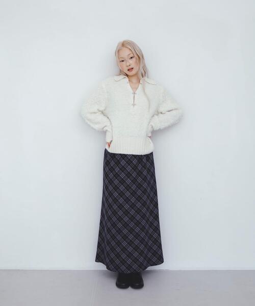 KBF（ケイビーエフ）の「フロントホックベアーニット（ニット/セーター・レディース・オフホワイト/ネイビー/ブラウン・ONE）」の6枚目の写真