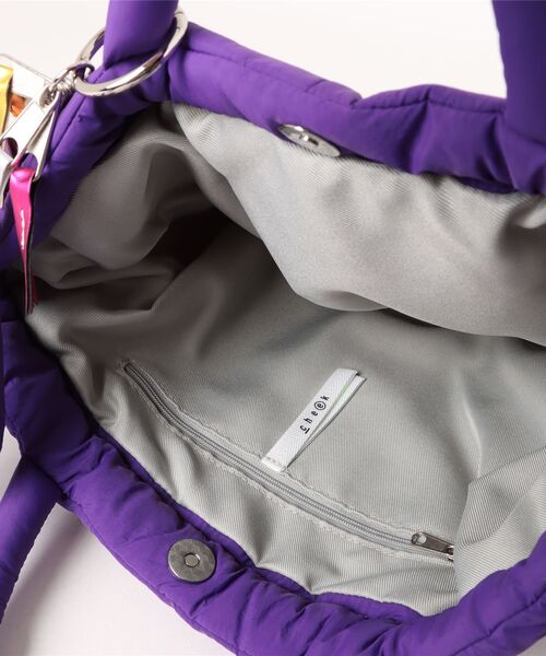 Cheek(チーク)の「puff kinchaku 2WAY tote(ショルダーバッグ・レディース・イエロー/パープル/グレー/ブラック/カーキ・FREE)」の12枚目の写真