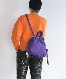 Cheek（チーク）の「puff kinchaku 2WAY tote（ショルダーバッグ）」