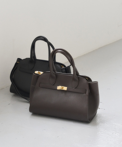 AULENTTI(オウレンティ)の「AULENTTI/オウレンティ ME TOTE(トートバッグ・レディース・ブラック/ブラウン・FREE)」の2枚目の写真