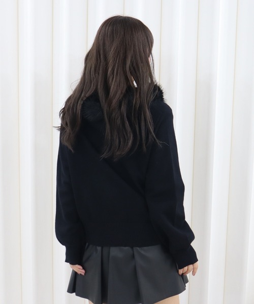 CECIL McBEE(セシルマクビー)の「ファートリミングxアンゴラライクZIPパーカー(ニット/セーター・レディース・ピンク/ブラック/オフホワイト・MEDIUM)」の6枚目の写真